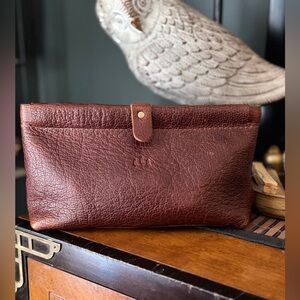 Portland Leather Goods Famed Frame pouch